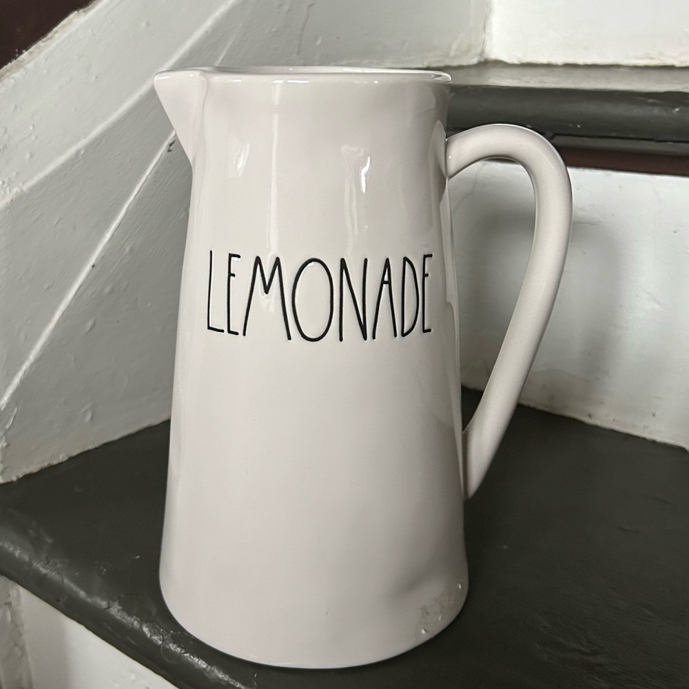 Rae Dunn LEMONADE Pitcher